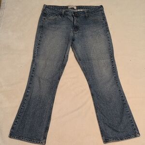 Levi Strauss Woman's Boot cut Low-rise Jeans Size 16